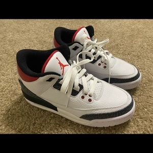 Jordan 3 retro “fire red”